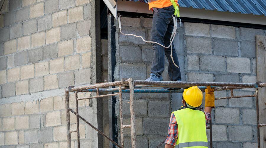 Expert Emergency Roof Repairs services in Scarbro, WV